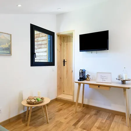 Bed and breakfast Fenetre Sur Le Neron 3*