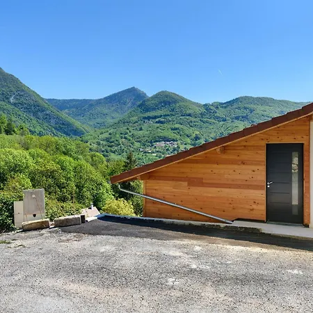 Bed and breakfast Fenetre Sur Le Neron